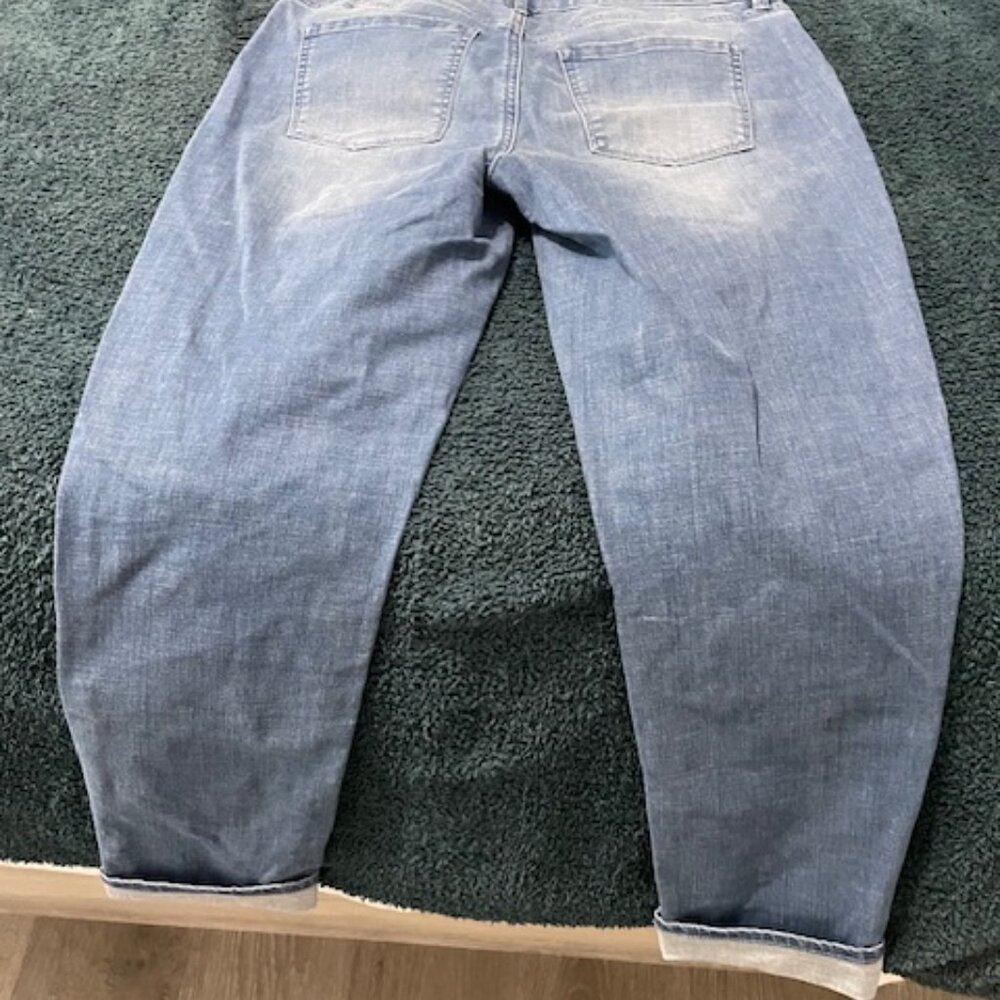 Jeans - Picture 4 of 6